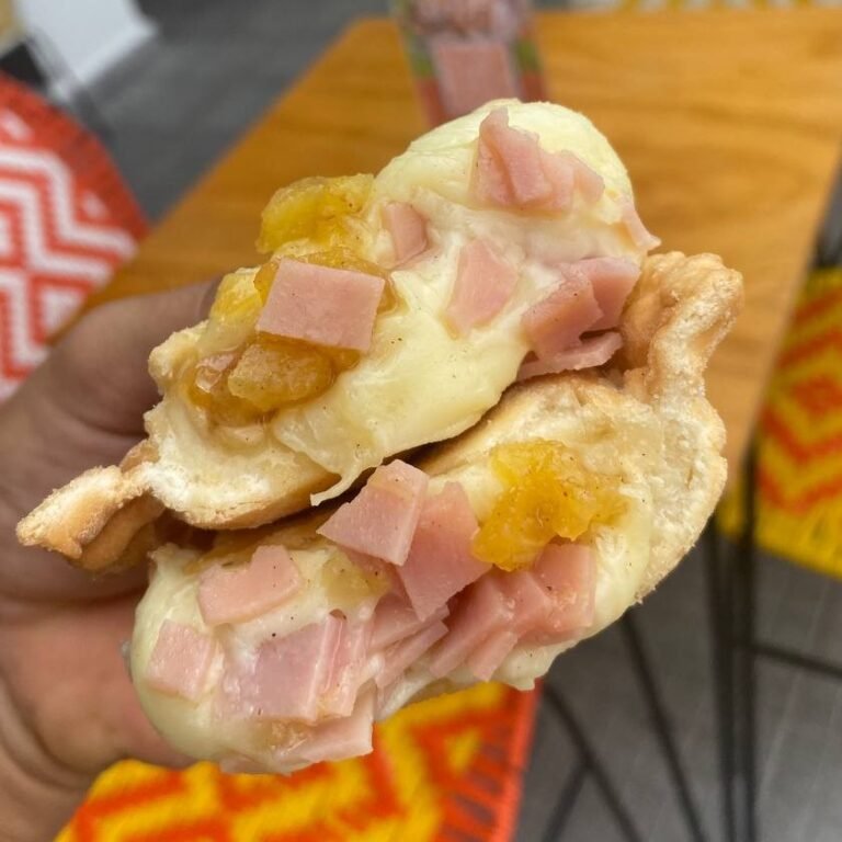 Empanada Hawaiana La Garosa